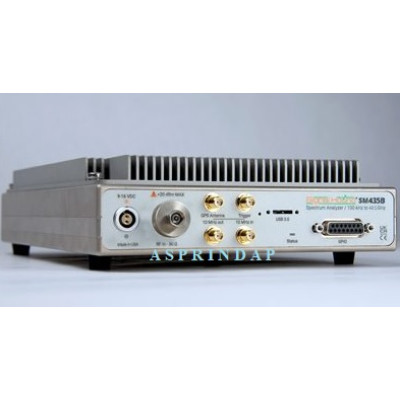 Signal Hound SM435B — 43.5 GHz Real-time Spectrum Analyzer