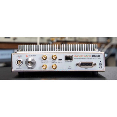 Signal Hound SM435C — 43.5 GHz Real-time Spectrum Analyzer